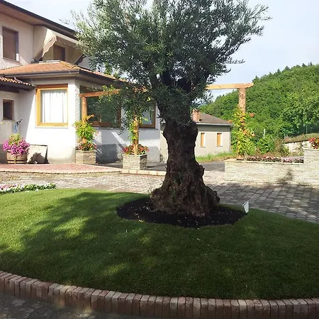 Ristorante Primula Bianca 2* فارزي